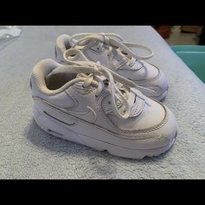 Kids Nike air max shoes